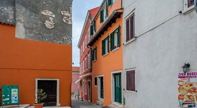 Guest House Pina Rovinj Exterior photo